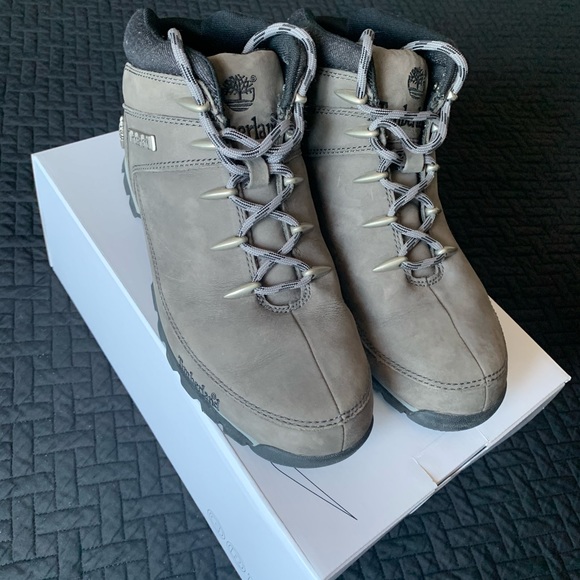 Timberland Grey Boots size 10 - Picture 4 of 6